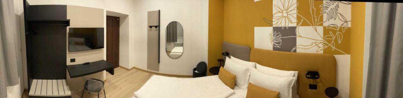 House Of Bruno - No Reception Hotel Trento Exterior photo